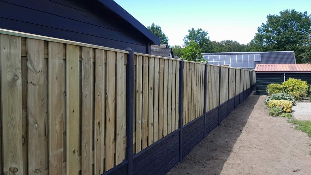 Afbeelding bij Hout beton schutting